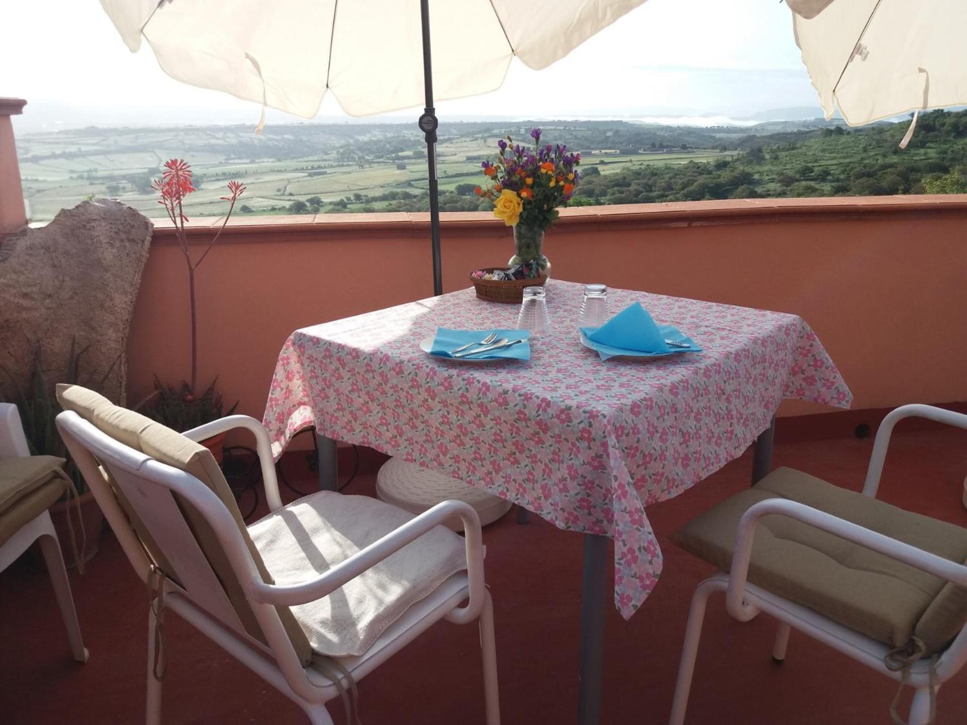 Belli Come Il Sole Serri Bagian luar foto